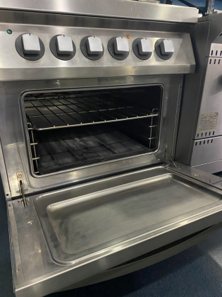 Fogão Vitrocerâmica de 4 Queimadores e Forno - Elétrico - Zanussi - 700